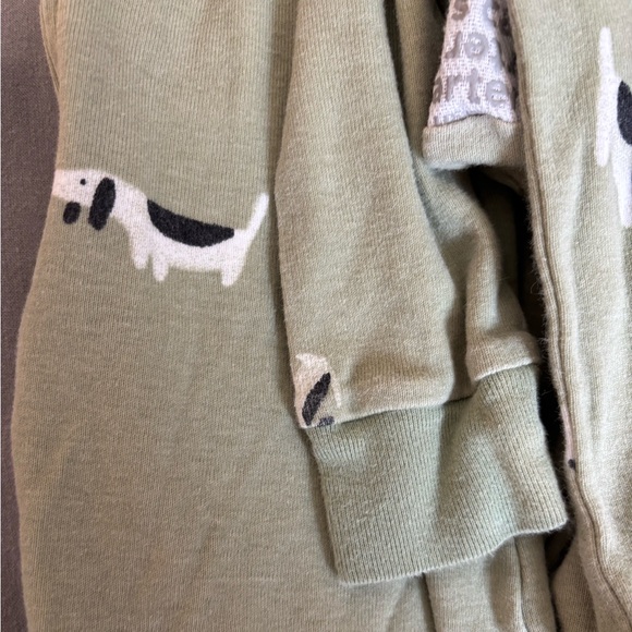 3T Boys Footed Pajamas GUC Green with dogs and white with fire trucks - Picture 3 of 5